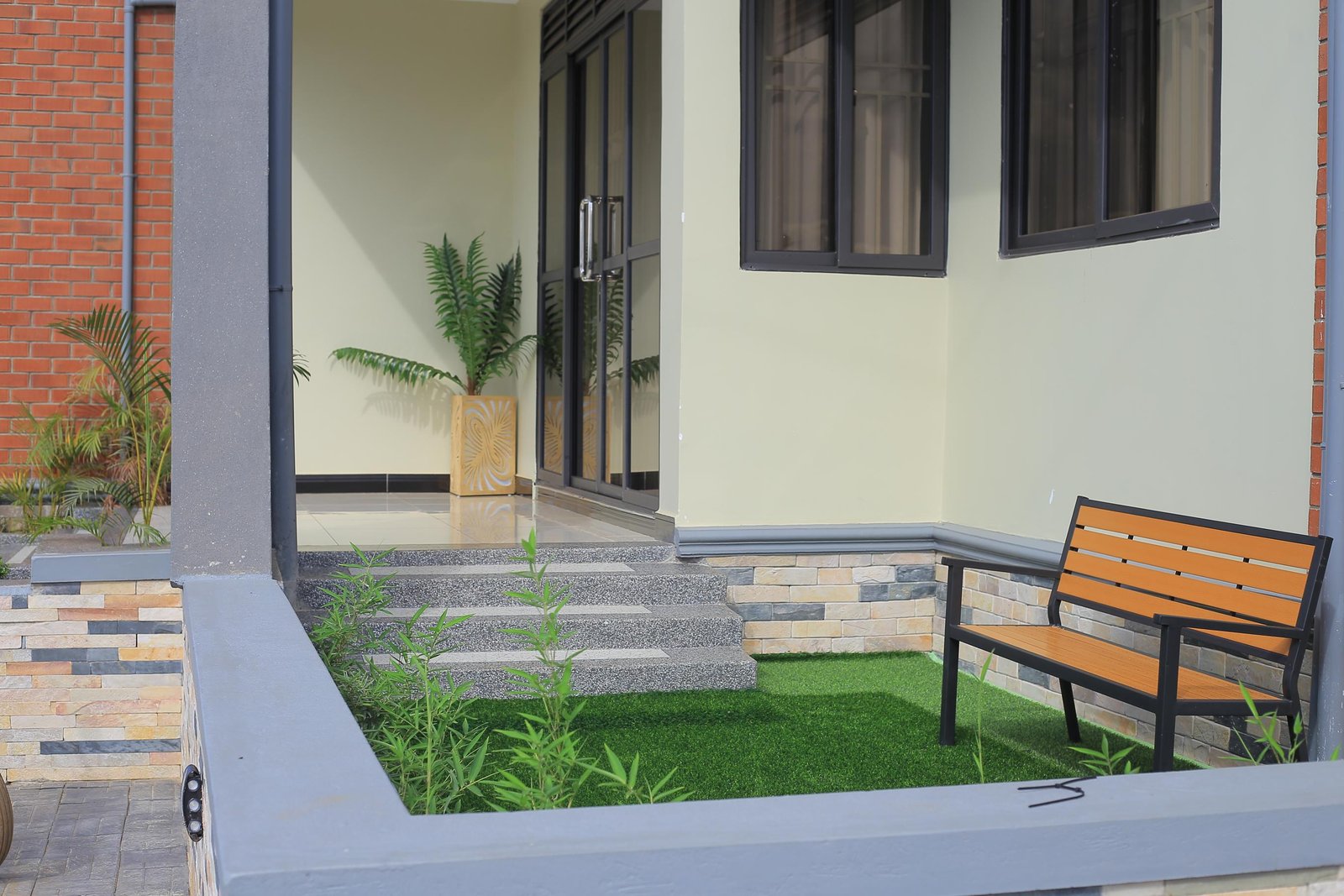 Mignon Hotel conference hall set boardroom style